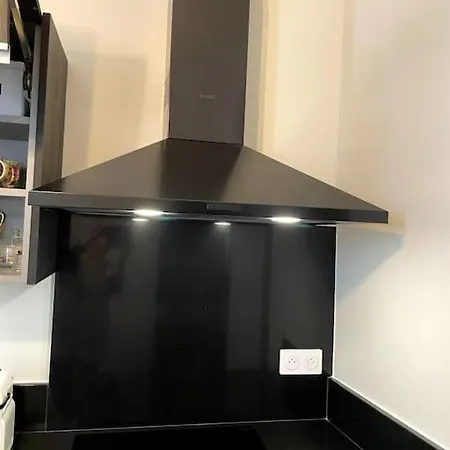 Luxury Family Getaway باريس