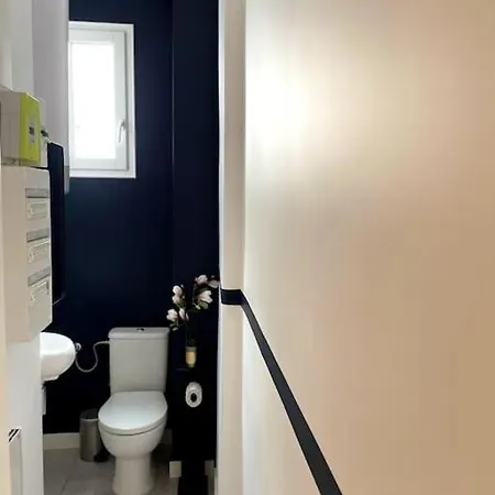 Luxury Family Getaway * باريس