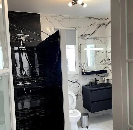 Luxury Family Getaway Apartment