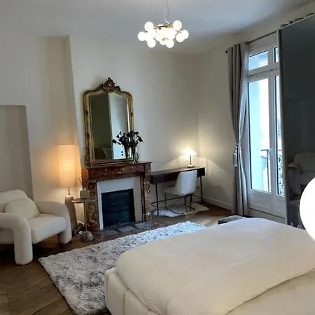 Luxury Family Getaway Апартаменты *